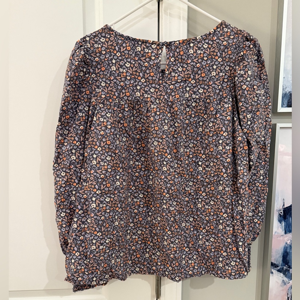 Universal Thread Floral Top - Picture 2 of 3